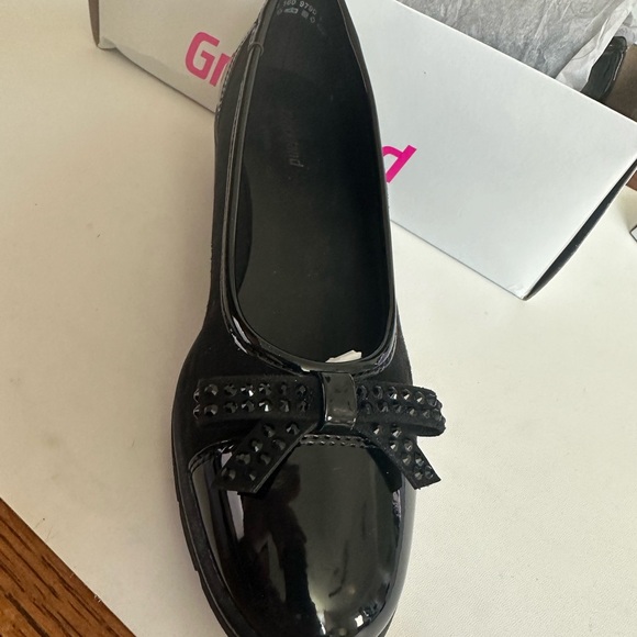 NEW - Graceland Black Low Wedge Shoes - Made in Germany - Size 7 - NIB - Picture 3 of 7